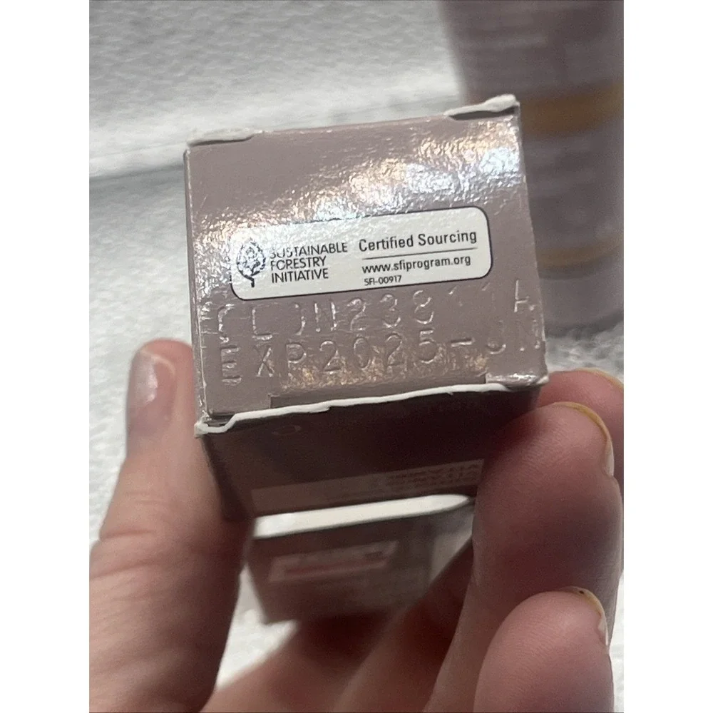 Revlon illuminance tinted